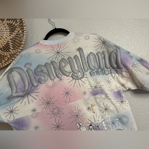 Disney Spirit Jersey Mickey Friends 100 Years of Wonder Disneyland Resort - Picture 4 of 12
